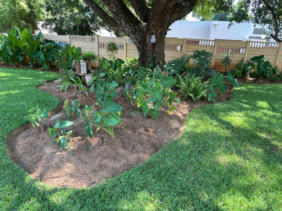 4 Bedroom Property for Sale in Protea Park North West